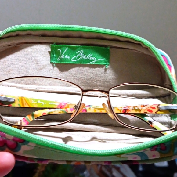 Vera Bradley Tutti Frutti signature reading glasses 52-16-135 with zip case - Picture 1 of 10
